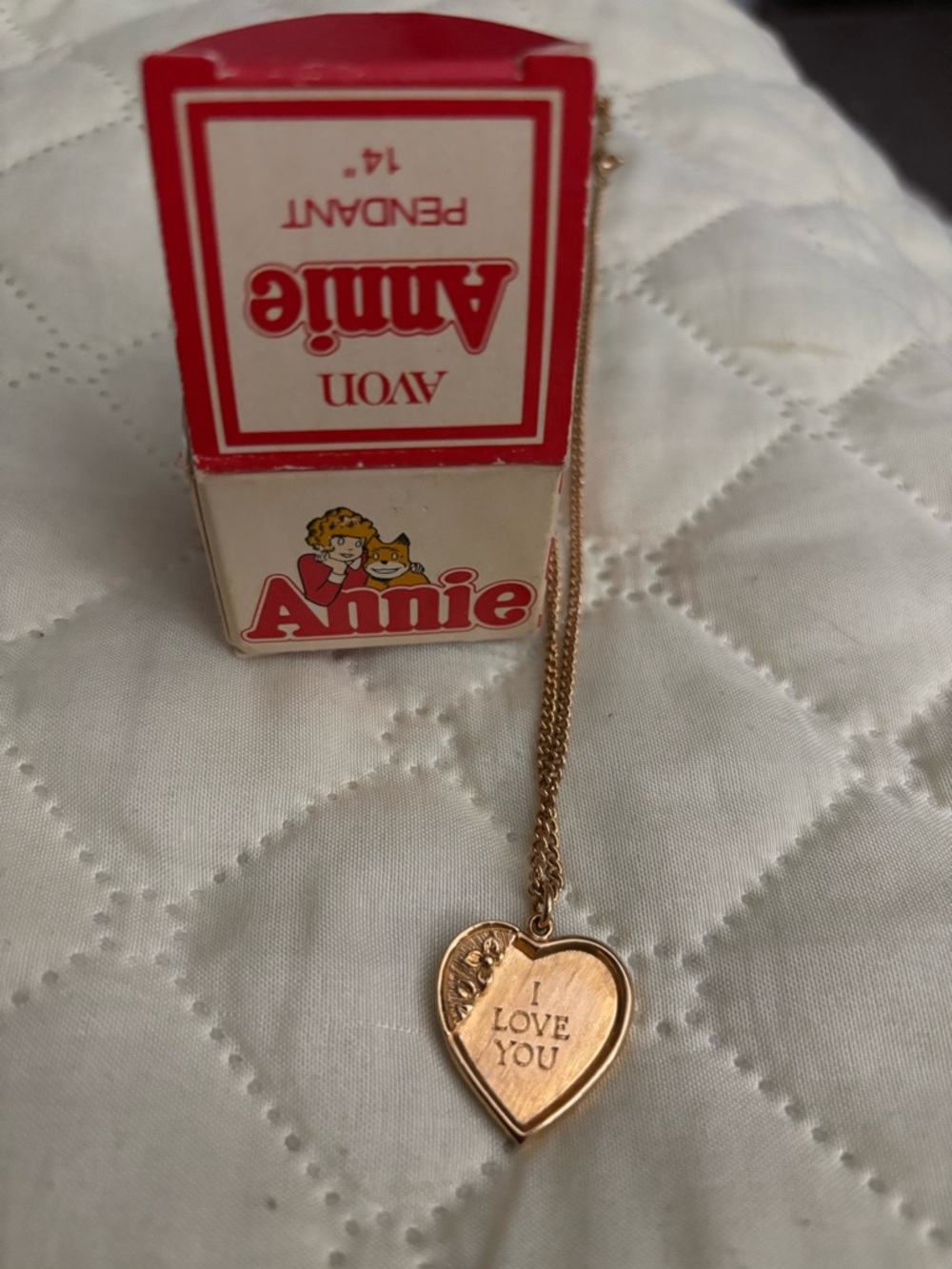 Vintage Annie Gold Heart Pendant Necklace with Engraved 'I LOVE YOU'
